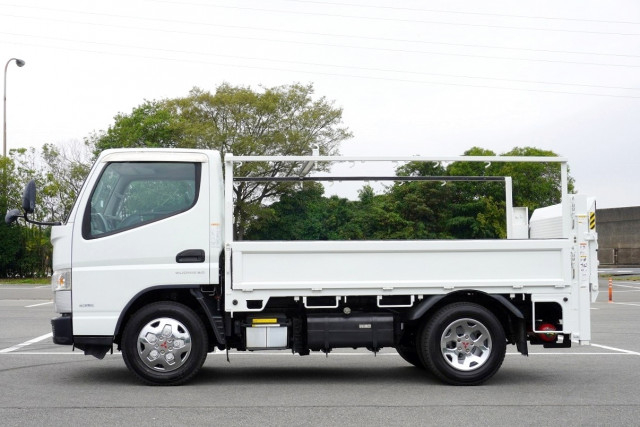 三菱ふそう キャンター 小型 平ボディ 2PG-FDA50(113657) 13枚目