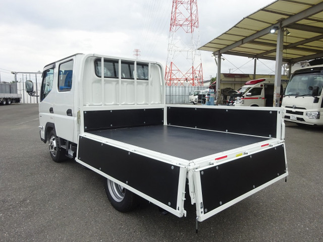 三菱ふそう キャンター 小型 Wキャブ 2RG-FBA20(111907) 6枚目