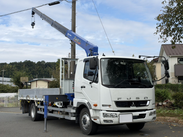 三菱ふそう ファイター 増トン 平ボディ（クレーン付） 2KG-FK62FY(113979) 2枚目