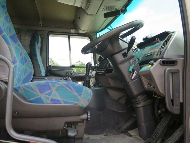 日野 プロフィア 大型 タンクローリー KL-GN2PPHA(11923) 25枚目