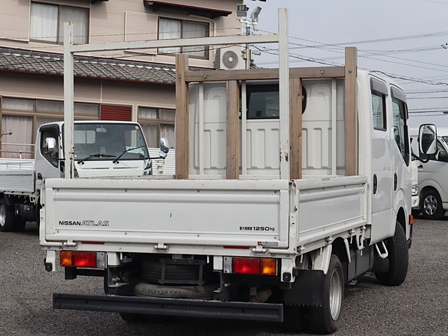 Nissan atlas Small Double cab CBF-SQ2F24(101759) 3枚目