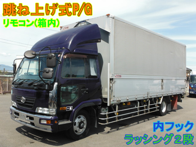 UDトラックス（日産） コンドル 中型 ウィング BDG-PK37C(7921) 1枚目