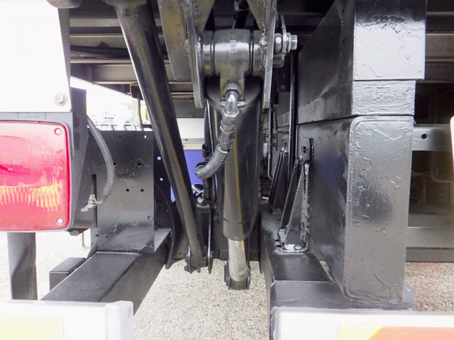 日野 レンジャー 増トン 冷蔵冷凍バン 2DG-GC2ABA(110046) 33枚目