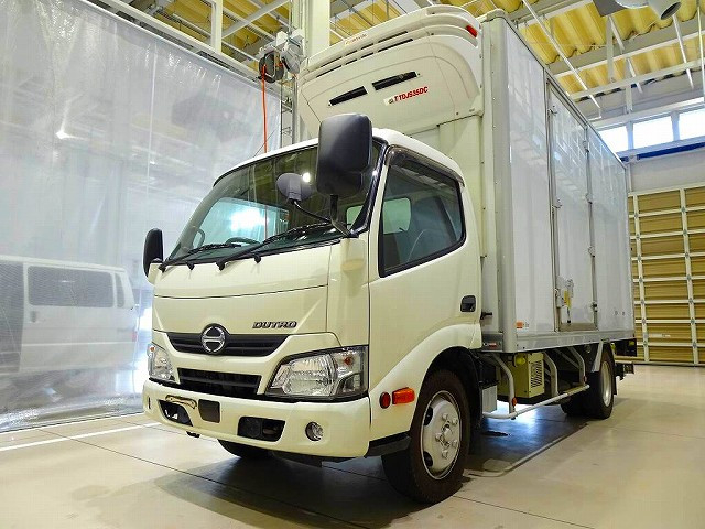 日野 デュトロ 小型 冷蔵冷凍バン TKG-XZU655M(90354) 1枚目