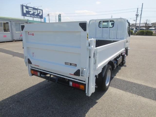 三菱ふそう キャンター 小型 平ボディ 2RG-FBA20(103833) 4枚目