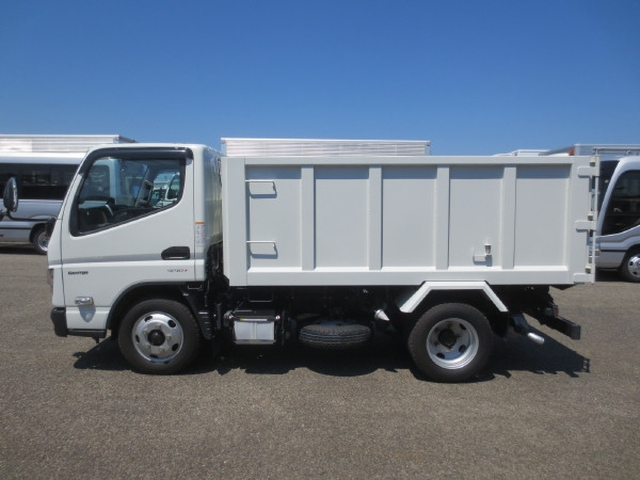 三菱ふそう キャンター 小型 土砂ダンプ 2RG-FBA60(107696) 9枚目