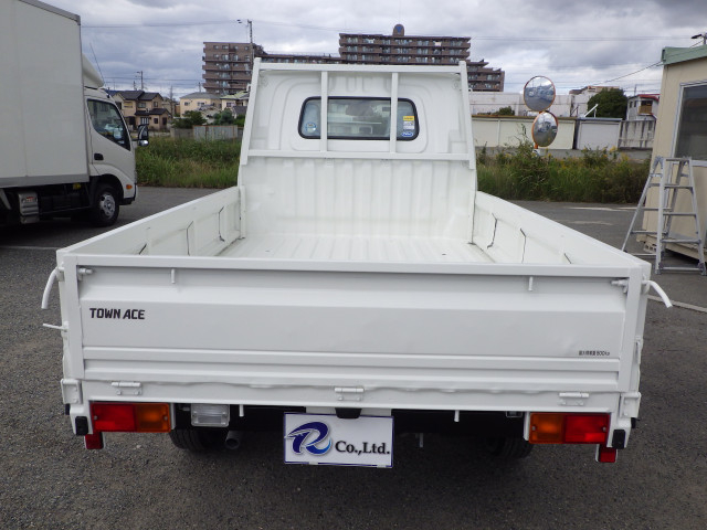 トヨタ タウンエース 小型 平ボディ 5BF-S403U(113920) 5枚目