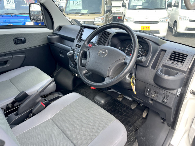 マツダ ボンゴ 小型 平ボディ 5BF-S403F(102645) 13枚目