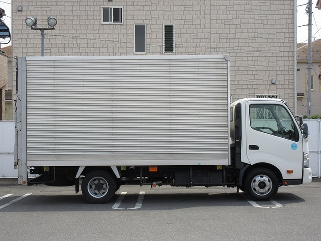 トヨタ ダイナ 小型 バン TKG-XZU710(11713) 5枚目