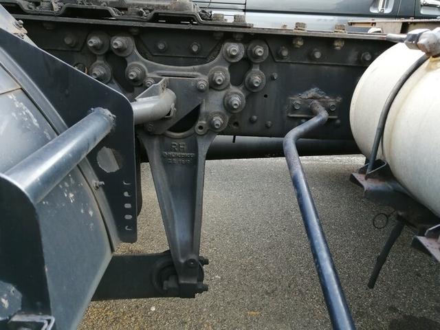 UDトラックス（日産） ビッグサム 大型 トラクタ KL-CK482EAT(5465) 21枚目
