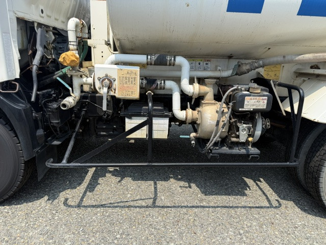 日野 デュトロ 中型 高圧洗浄車 TKG-XZU700X(110739) 12枚目