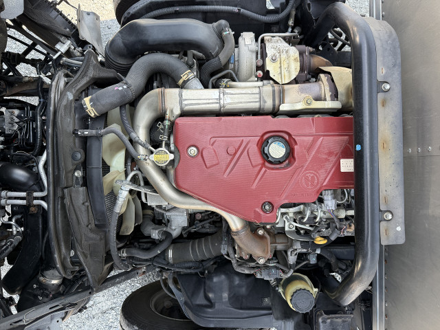 トヨタ ダイナ 小型 バン TPG-XZU605(109697) 9枚目