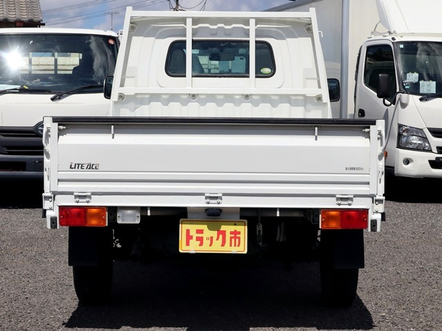 トヨタ ライトエース 小型 平ボディ ABF-S402U(109254) 6枚目