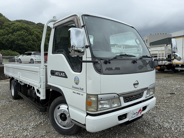 日産自動車 アトラス 小型 平ボディ KR-AKR81LAR(110107) 3枚目