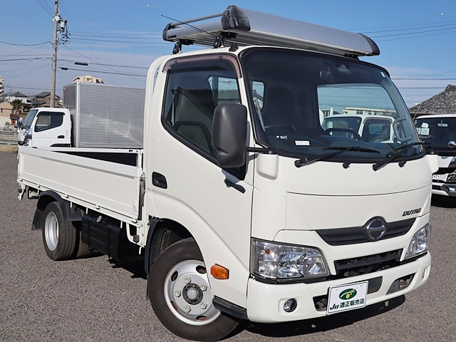 日野 デュトロ 小型 平ボディ TKG-XZC605M(59844) 4枚目