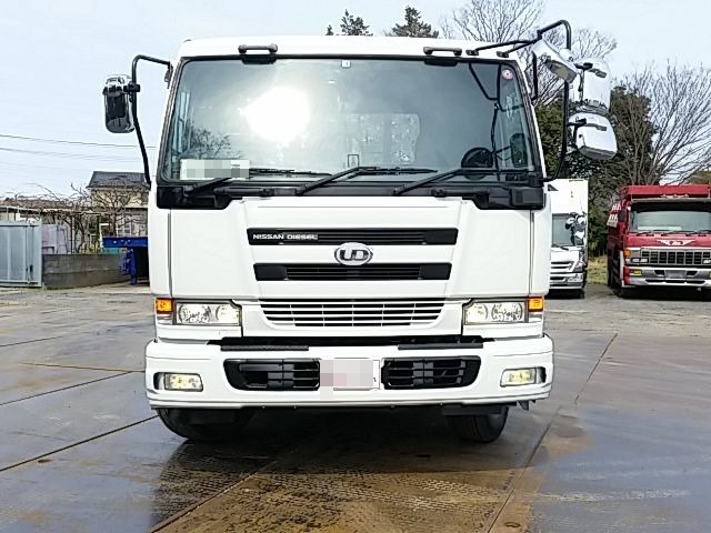 UDトラックス（日産） ビッグサム 大型 トラクタ KL-CW632GHT(8803) 44枚目