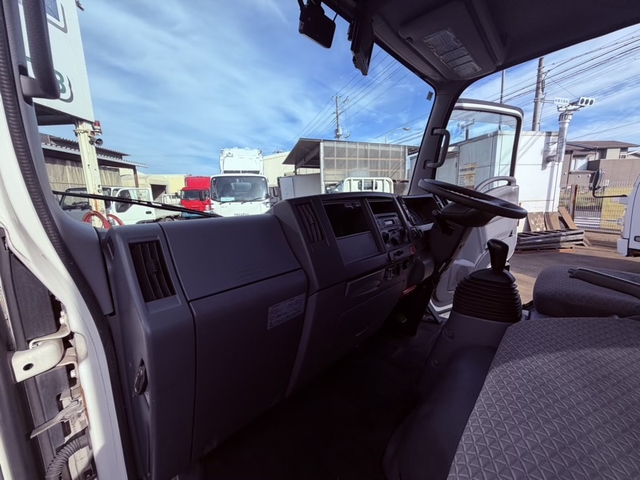 いすゞ エルフ 小型 バン TRG-NLR85AN(113448) 59枚目
