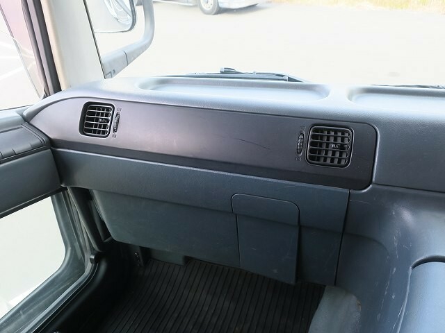 三菱ふそう スーパーグレート 大型 コンテナ専用車 KL-FV50JMY(27517) 11枚目