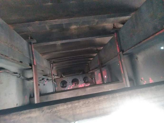 UDトラックス（日産） ビッグサム 大型 平ボディ KL-CD48XVH(3259) 18枚目