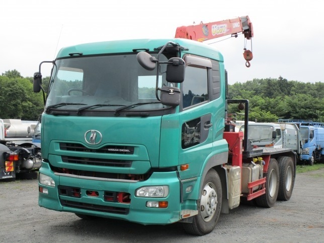 UDトラックス（日産） ビッグサム 大型 トラクタ ADG-GW4XLG(2030) 3枚目