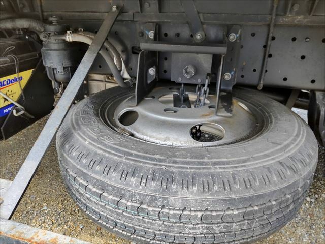 トヨタ ダイナ 小型 冷蔵冷凍バン TKG-XZU605(9385) 18枚目