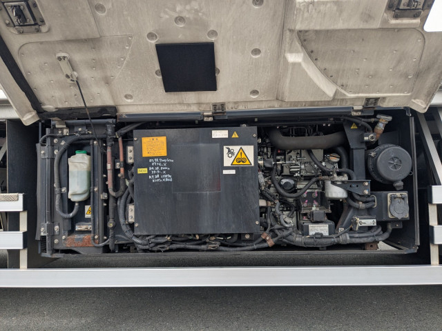 いすゞ ギガ 大型 冷蔵冷凍バン QPG-CYL77B(112312) 35枚目