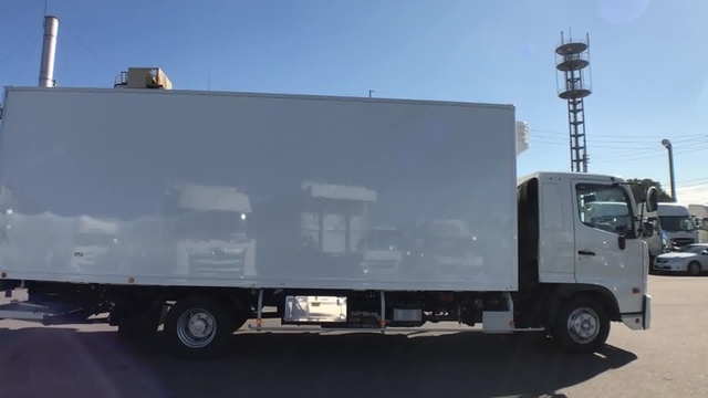 日野 レンジャー 中型 冷蔵冷凍バン 2KG-FD2ABA(37349) 26枚目