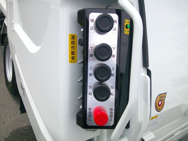 三菱ふそう キャンター 小型 塵芥車（プレス式） 2RG-FEAVO(107111) 13枚目