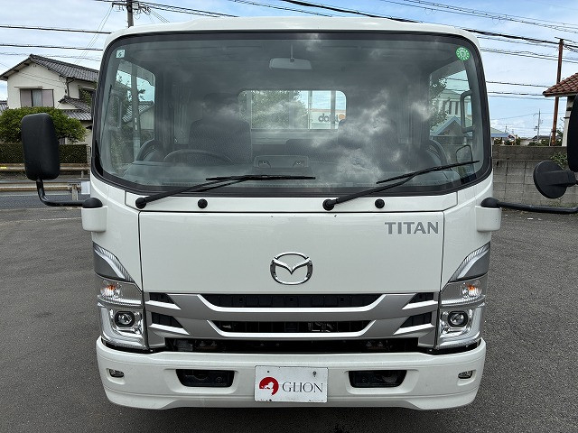 マツダ タイタン 小型 平ボディ 2RG-LPR88AR(110197) 2枚目