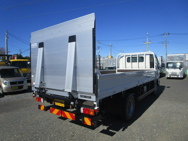 Hino dutro Small Flat body 2KG-XZU720M(61632) 4枚目