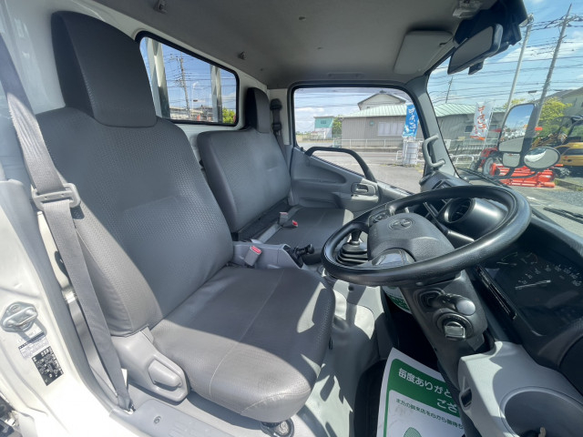 Toyota dyna Small Flat body 2RG-XZU605(105387) 15枚目