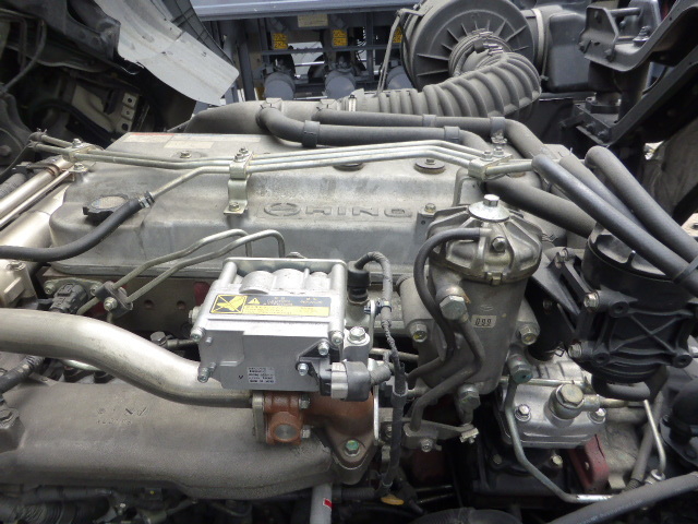 日野 プロフィア 大型 トラクタ BDG-SH1AHXG(3097) 24枚目