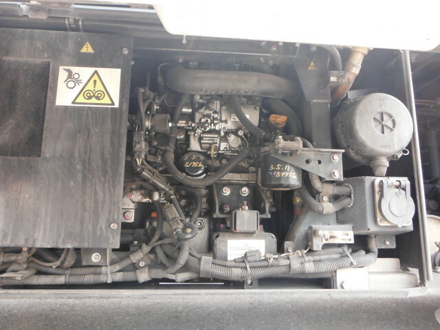 いすゞ ギガ 大型 冷蔵冷凍ウィング QKG-CYJ77A(32762) 14枚目
