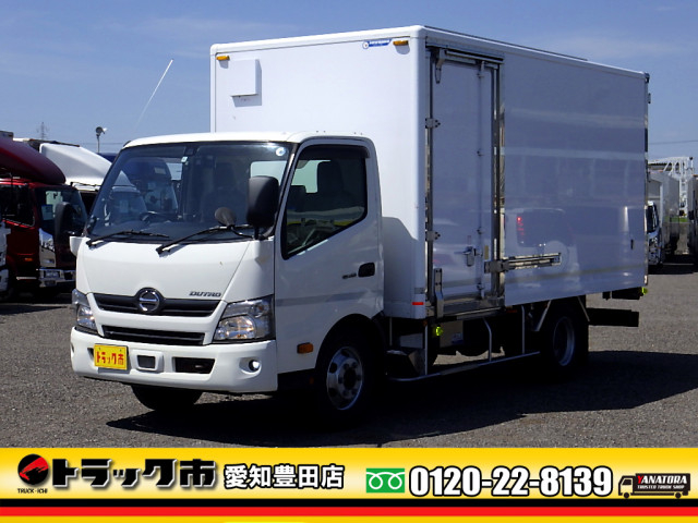 Hino dutro Small Refrigerator box_body TPG-XZU712M(62235) 1枚目