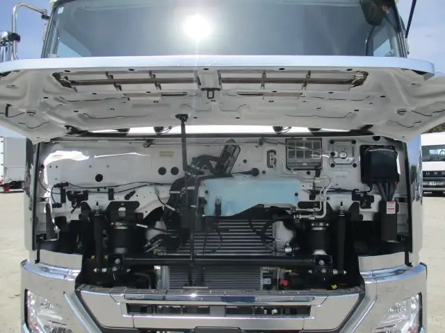 日産自動車 クオン 大型 ウィング 2RG-CG5FA(111203) 48枚目