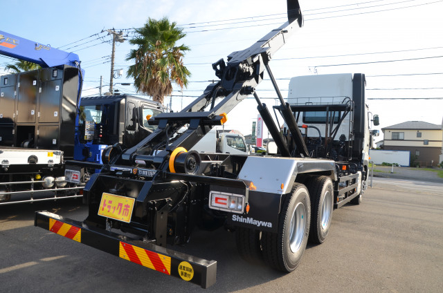 日野 プロフィア 大型 コンテナ専用車 2DG-FS1AJE(111136) 10枚目