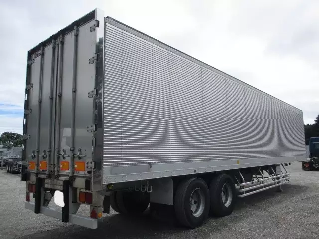 Fullhalf Trailer/Chassis RFVFA240A(63035) 5枚目