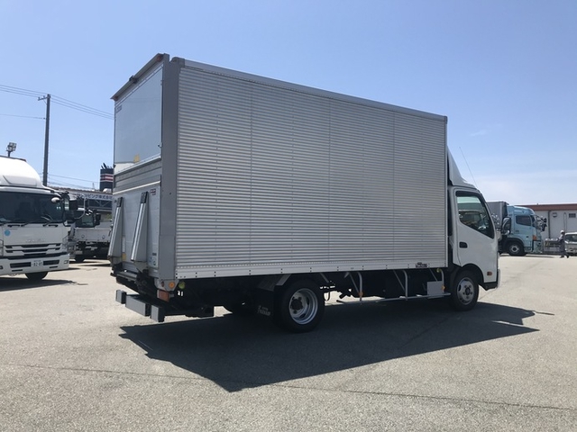 トヨタ トヨエース 小型 バン TKG-XZU710(6547) 17枚目