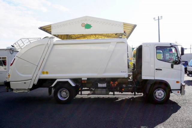 日野 レンジャー 増トン 塵芥車（プレス式） 2DG-GD2ABA(113781) 5枚目