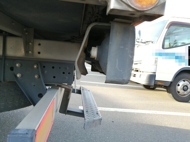 三菱ふそう キャンター 小型 バン PDG-FE83DY(5674) 46枚目