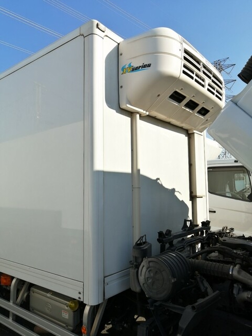 UDトラックス（日産） コンドル 中型 冷蔵冷凍バン SKG-MK38L(5583) 81枚目
