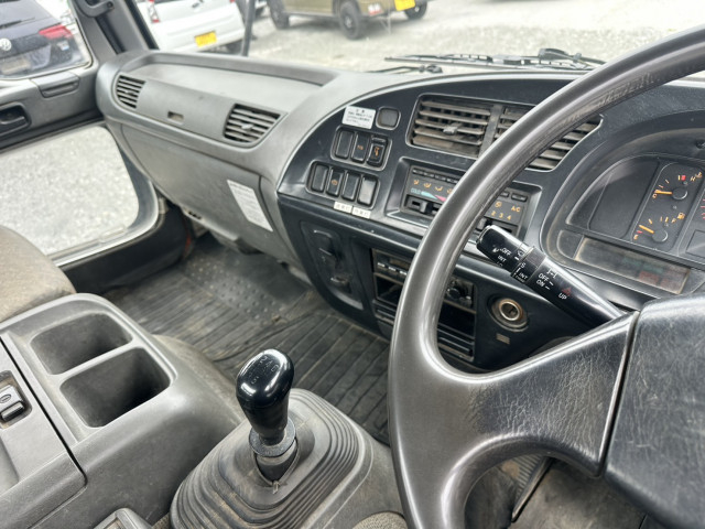 いすゞ フォワード 中型 コンテナ専用車 PB-FRR35E3S(109133) 13枚目
