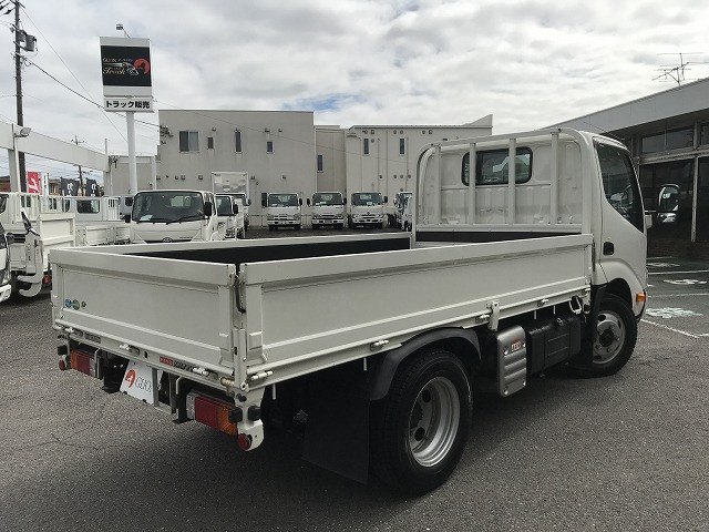 日野 デュトロ 小型 平ボディ 2RG-XZU605M(112626) 6枚目