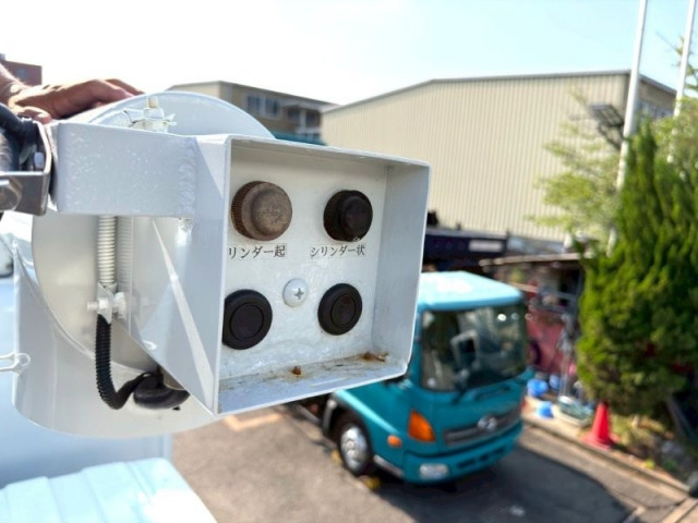 三菱ふそう ファイター 増トン 粉粒体運搬車 2DG-FQ62F(110391) 20枚目