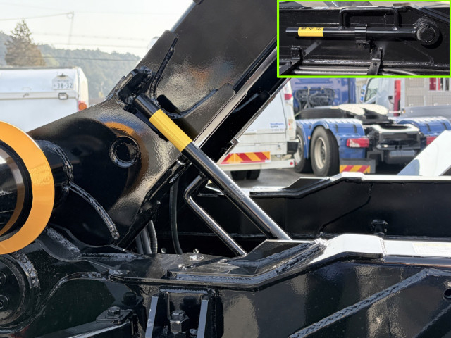 三菱ふそう スーパーグレート 大型 コンテナ専用車 2PG-FV80VY(104736) 23枚目
