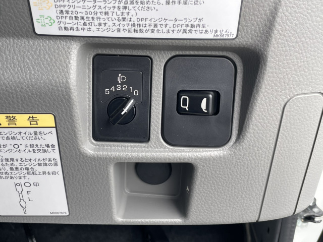 三菱ふそう キャンター 小型 平ボディ 2RG-FEB50(111638) 30枚目