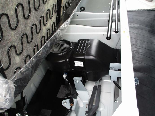 三菱ふそう キャンター 小型 Wキャブ 2RG-FBA20(12247) 17枚目