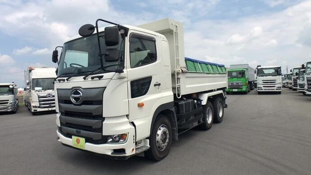 日野 プロフィア 大型 土砂ダンプ 2PG-FS1AGA(34716) 2枚目