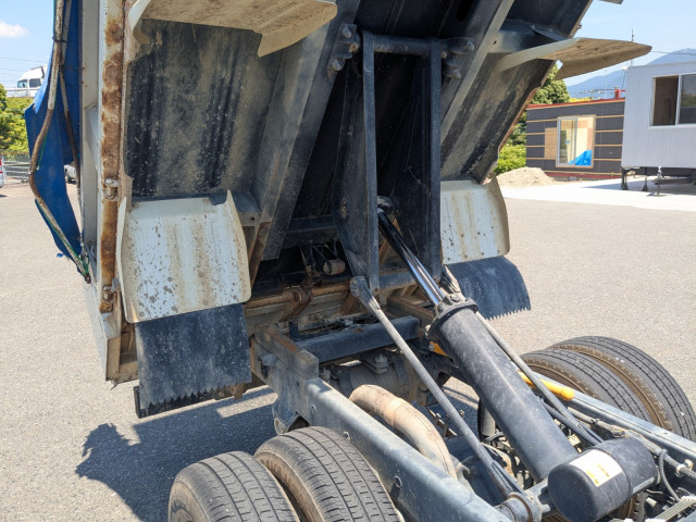 三菱ふそう キャンター 小型 土砂ダンプ 2RG-FBA60(106140) 16枚目