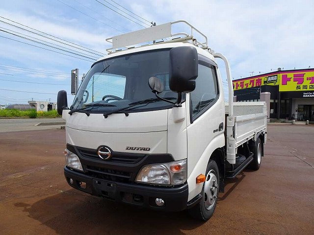 Hino dutro Small Flat body TKG-XZU640M(63848) 1枚目